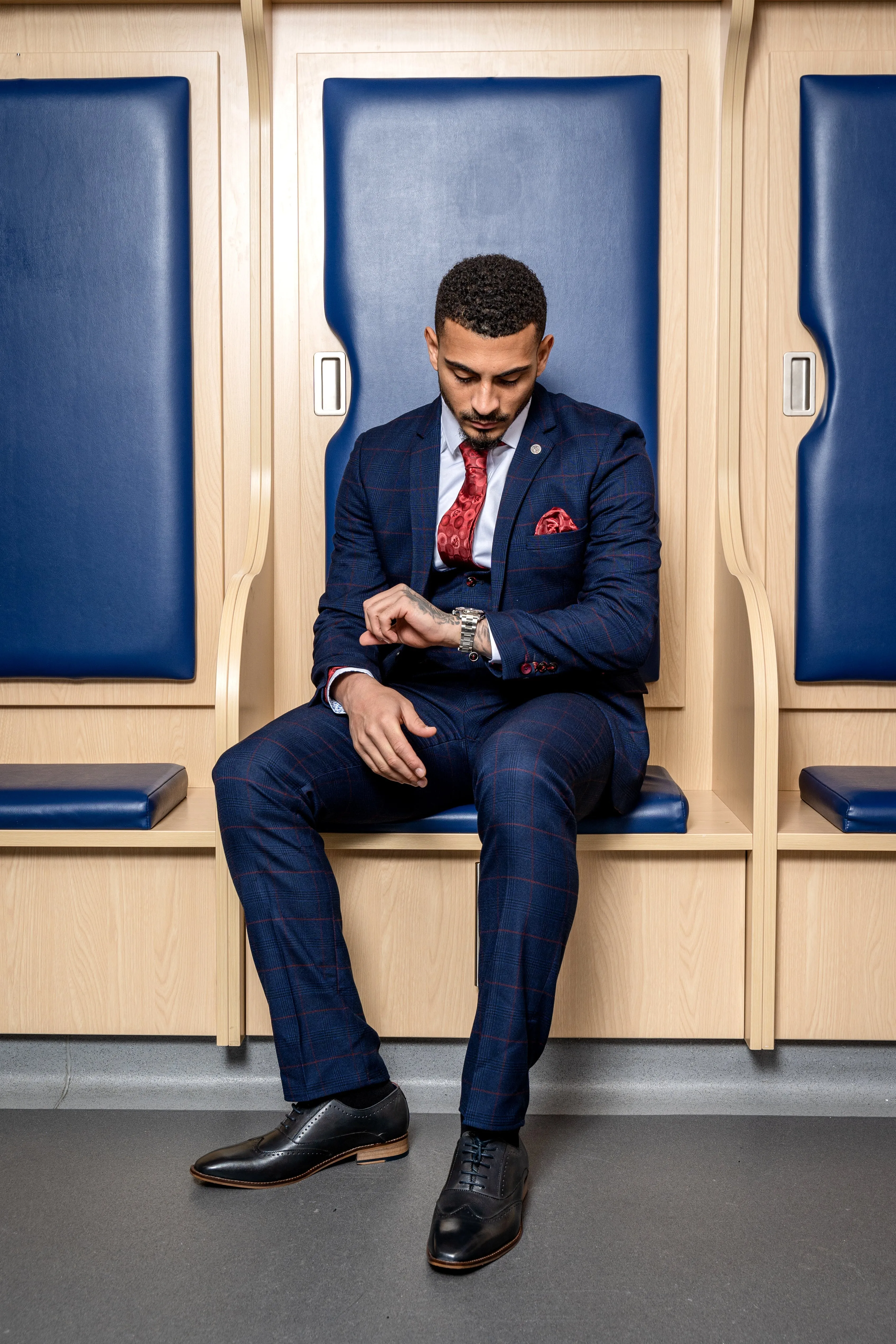 Edinson Navy Wine Check Suit As Worn By Karlan Grant