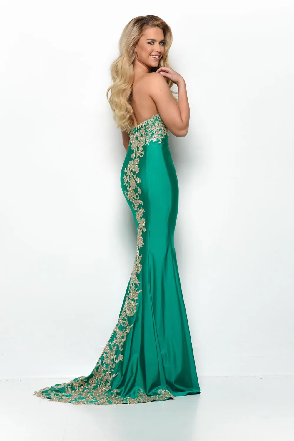 Jasz Couture 7071 Dress