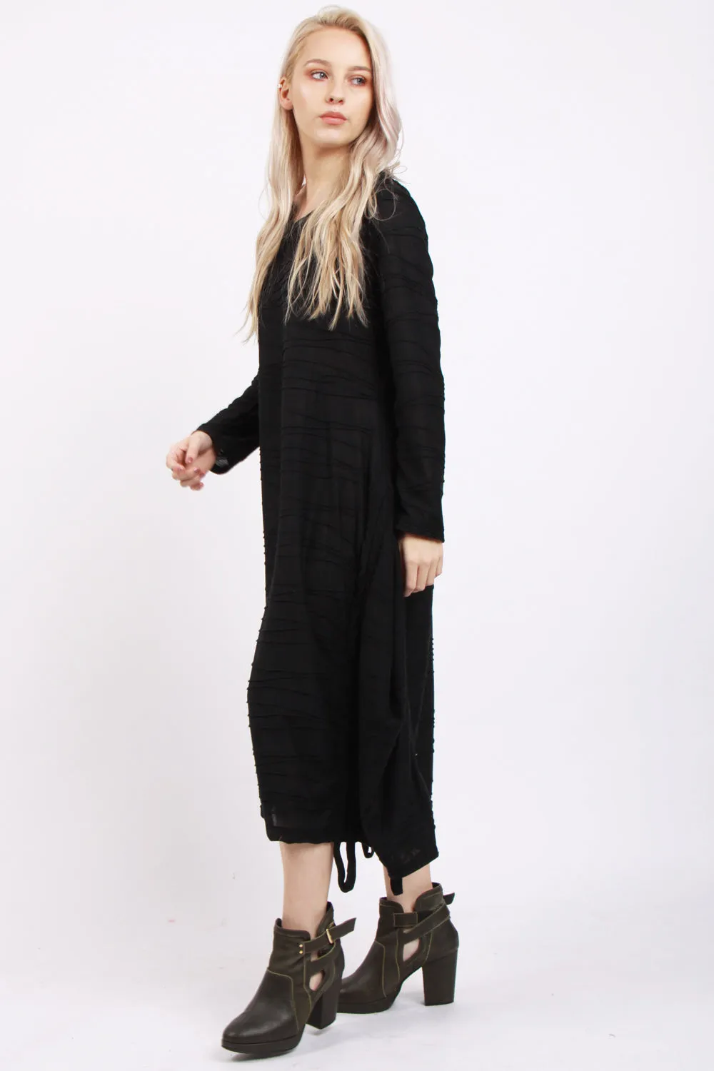 Oversized Pleated Style Classic Dress